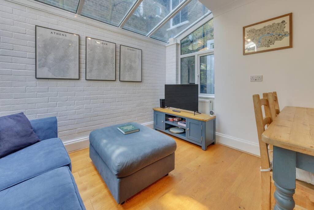 Charming Hampstead Retreat With Patio Apartman London Kültér fotó